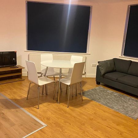 Lovely Cozy One Bedroom Apartment In Whitechapel London Exterior photo
